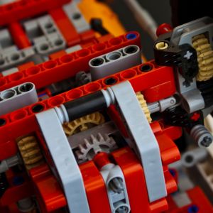 Od LEGO do innowacji - rola zabawy w projektowaniu (webinar)