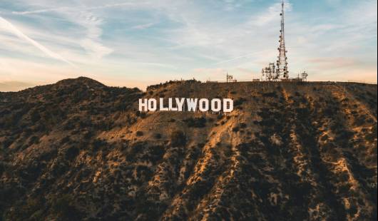 Jak “latynoskie seksbomby” zmieniają Hollywood (podcast)