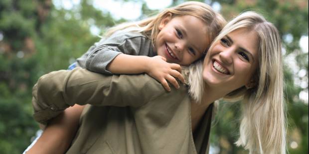 Jak uczyć dziecko szczęśliwie żyć?
